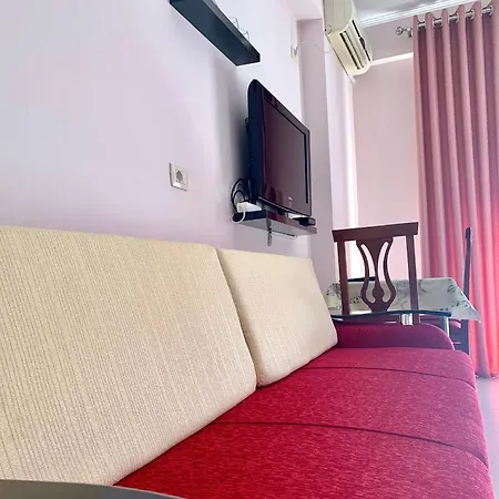 Aparthotel Studio Apartments Sarandë