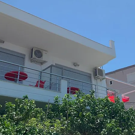 Hotel apartamentowy Studio Apartments Saranda